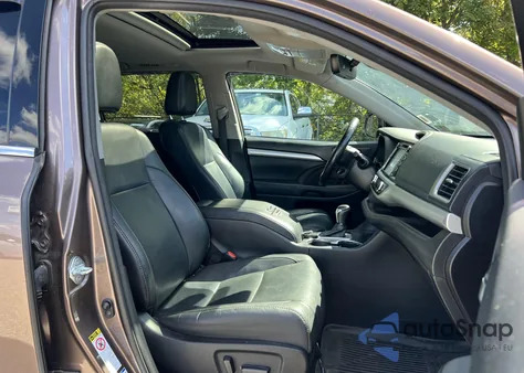 2017 Toyota Highlander Xle from USA, damaged, VIN 5TDJZRFH4HS367780